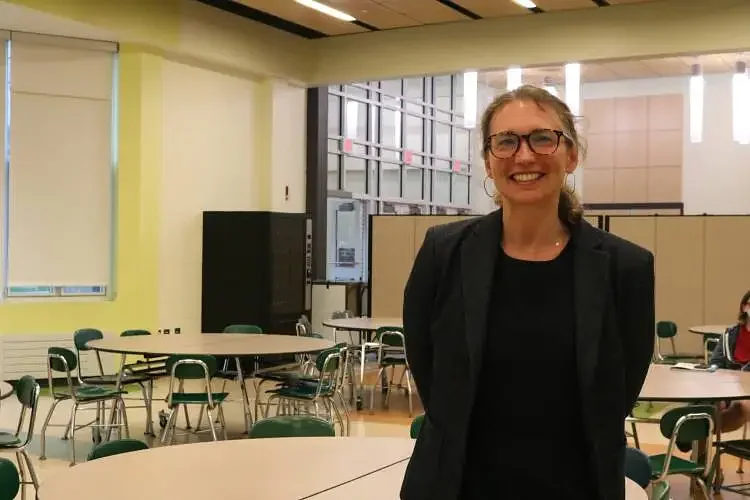 Warwick leads fight for state bill making School Choice more affordable for small schools