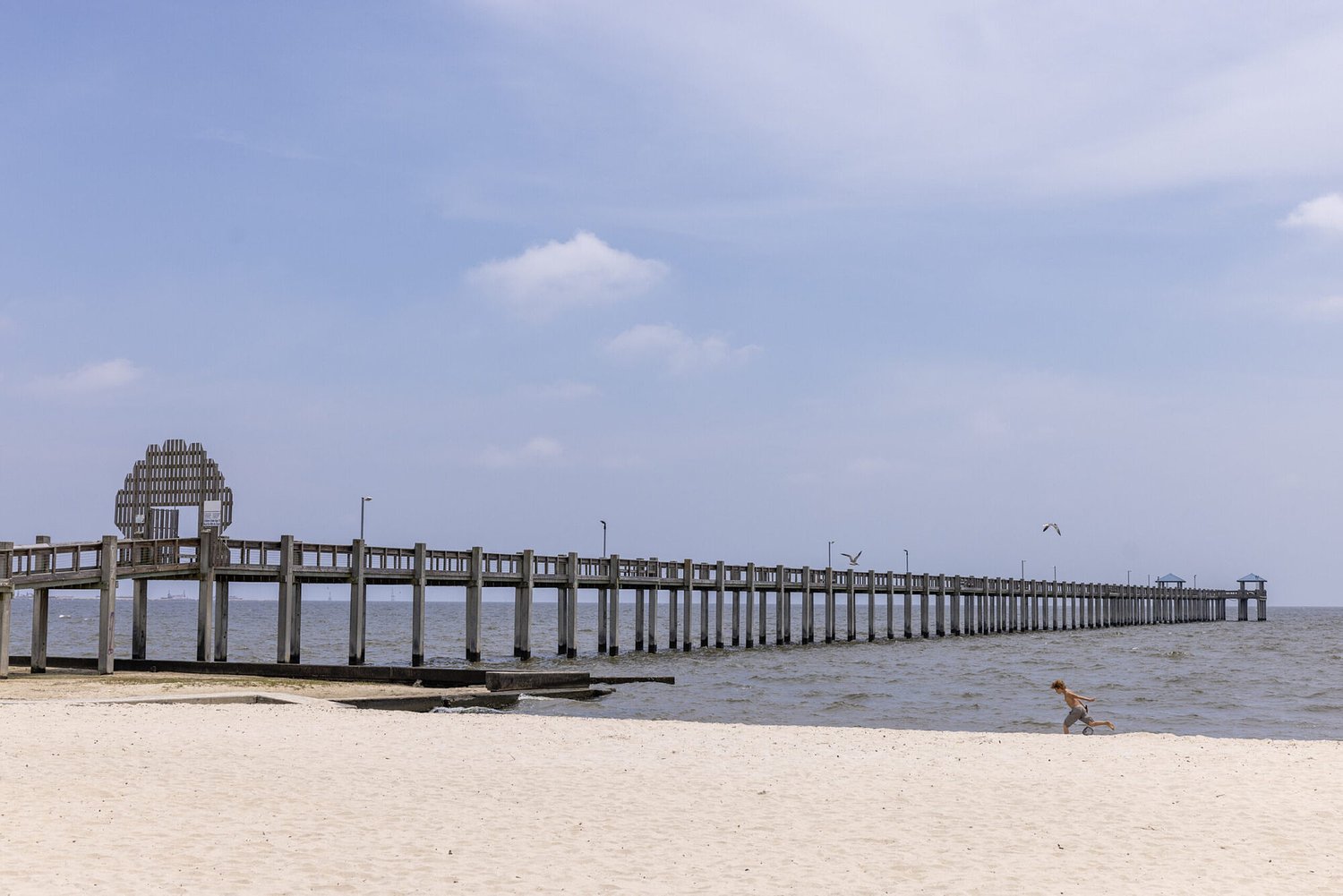 Pascagoula sewage spill plugged but larger fix needed, Jackson County officials say