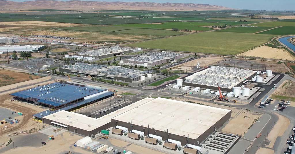 Feds could approve new data centers even if states don’t want them