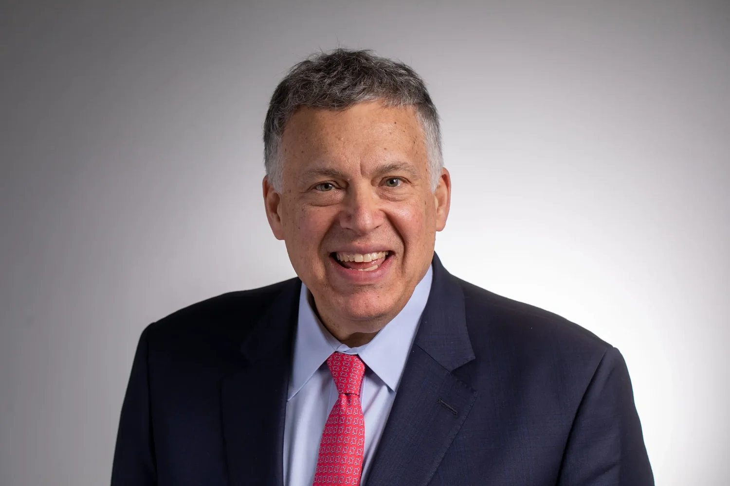 Dartmouth Cancer Center names new director