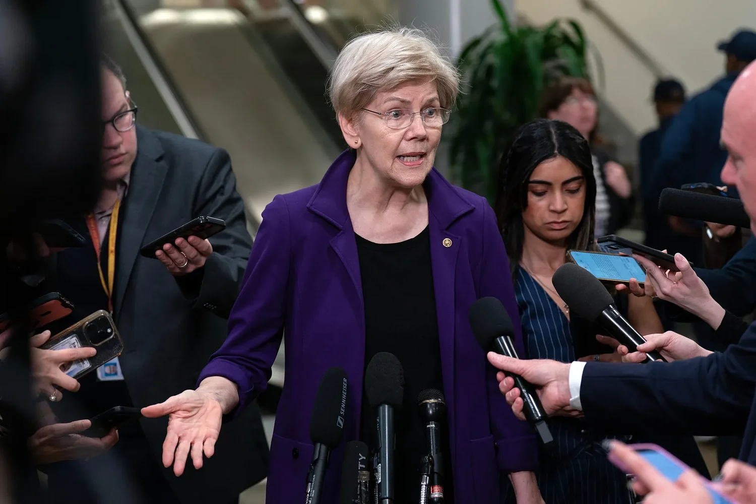 Elizabeth Warren’s Amazingly Progressive Housing Bill