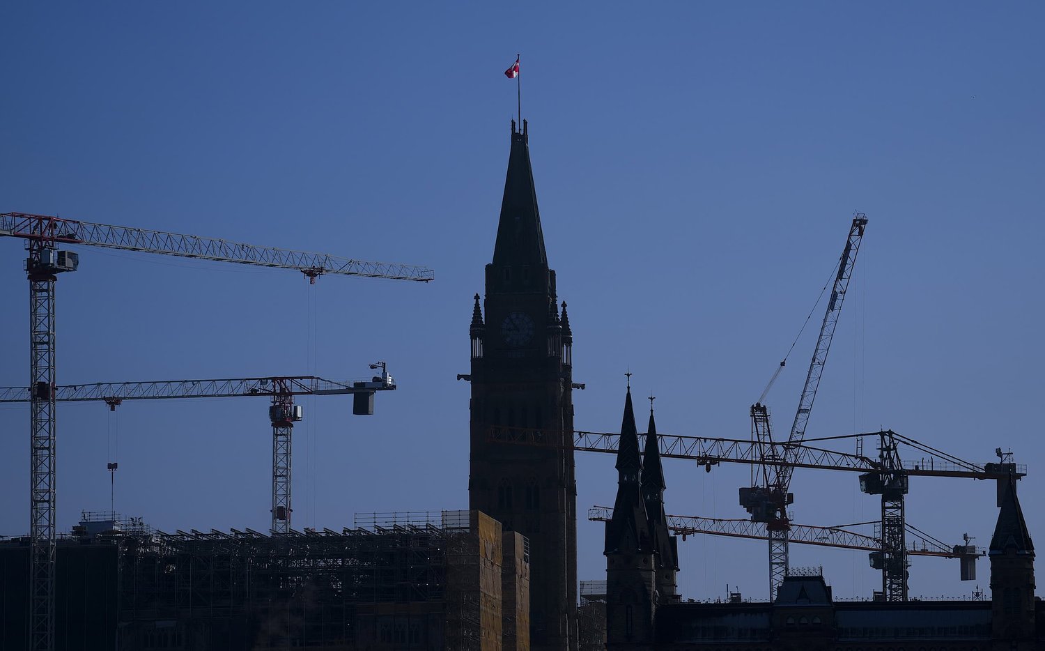 Government emails, text messages could be shielded by federal transparency law changes