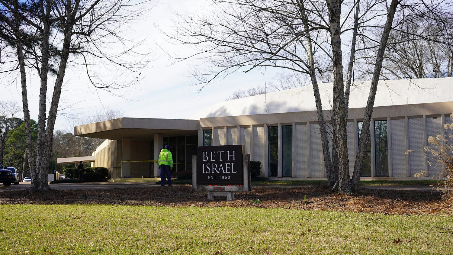 Suspect in Mississippi synagogue fire laughed as he confessed to his dad, authorities say