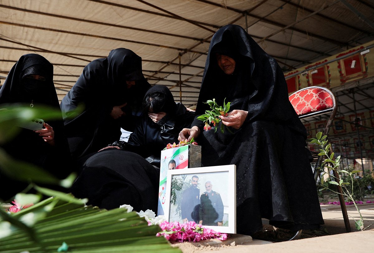Markets bet Trump will end Iran war soon despite both sides' threats
