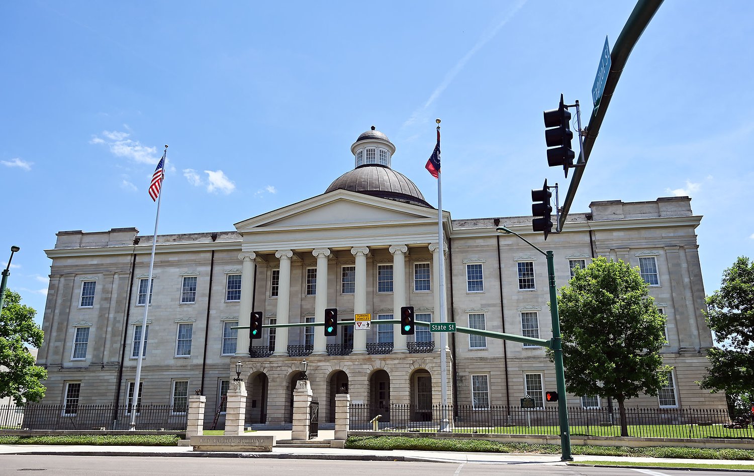 Mississippi House to debate redistricting in Old Capitol where Jim Crow, secession were passed