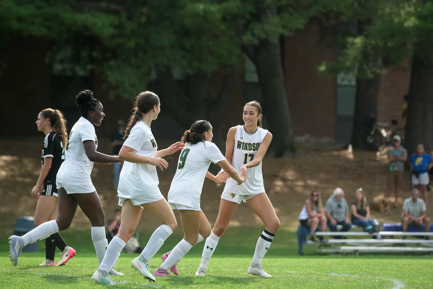 Girls Soccer: Defending champion Windsor looks the part in win over Woodstock