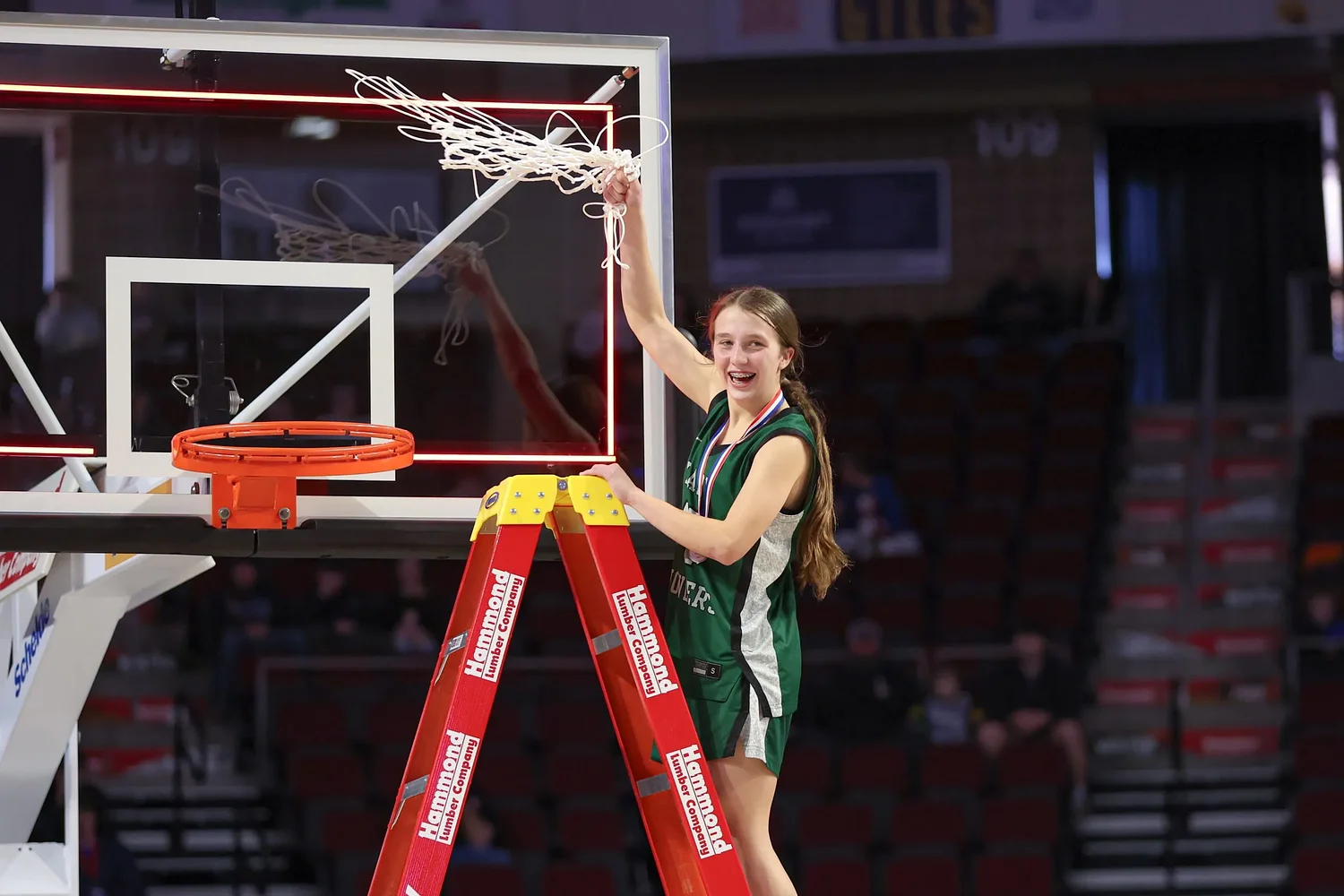 Penobscot Valley girls overpower Machias to win another regional basketball title