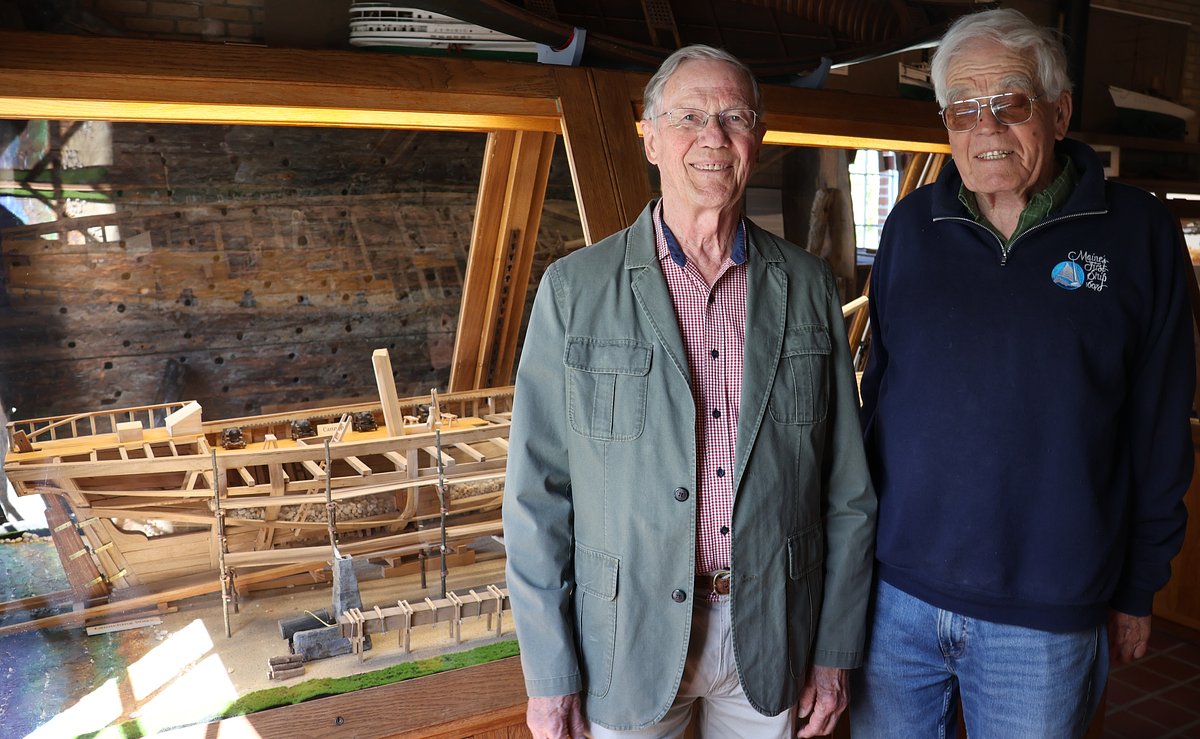 They found a Revolutionary War ship in Maine in 1972. Their new model shows how it was built.