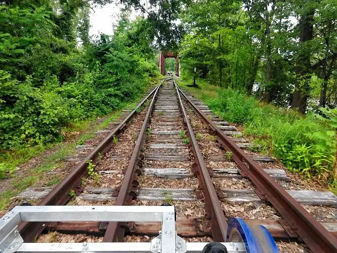 Granite Geek: Ripping up 1,500-pounds of rail is a machinery lover’s delight