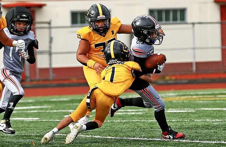Benson Bruins 10U Rolls Into WYFL Semifinals With 42-6 Victory Over B12