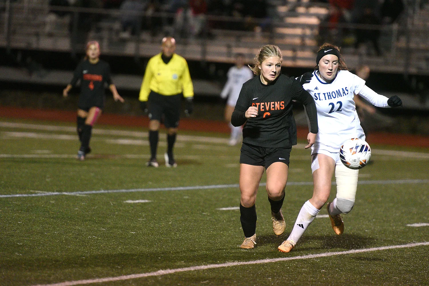 Unbeaten Stevens High Cardinals advance to D-III championship game