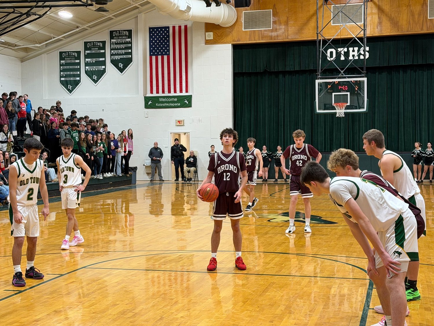 Orono guard drops 35 points in rivalry game against Old Town 