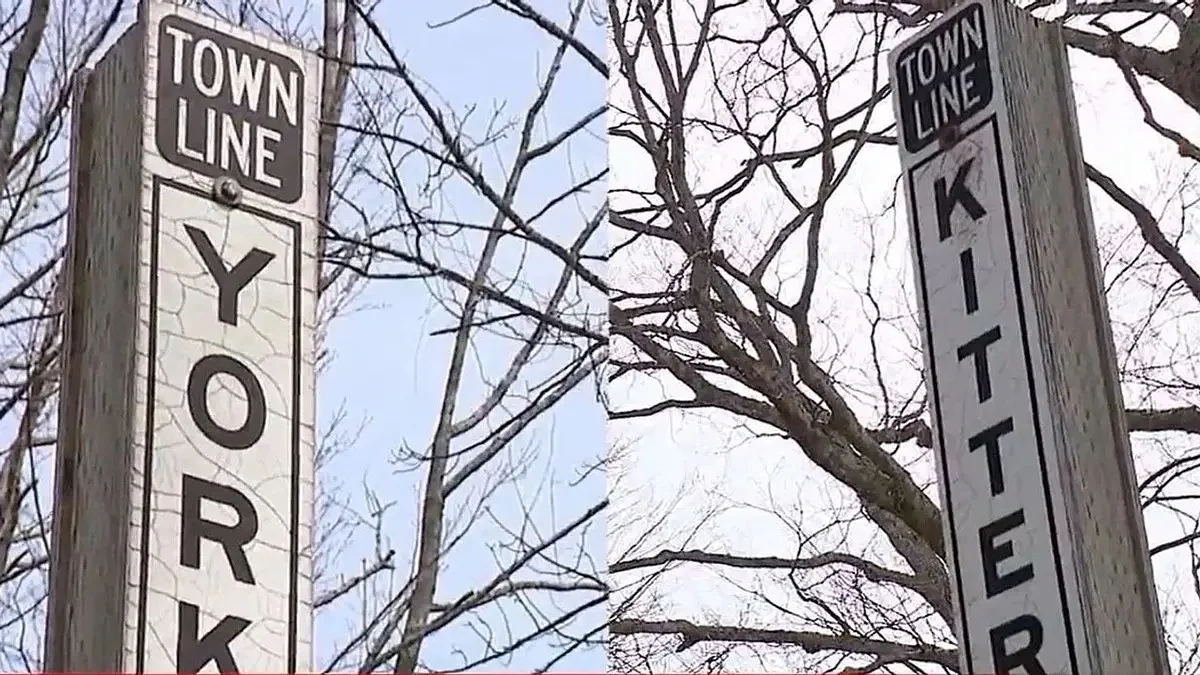 2 Maine towns have finally ended their yearslong border dispute