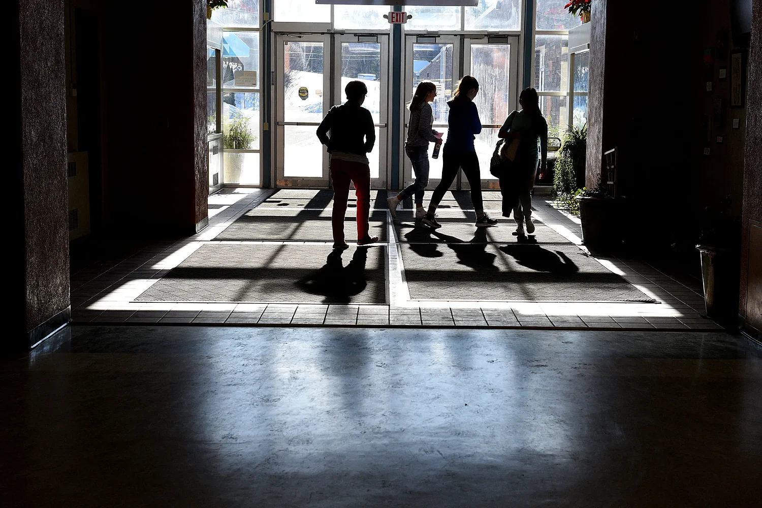 At least 40 employees have left Kearsarge Regional High School in three years. Several blame exodus on the principal.