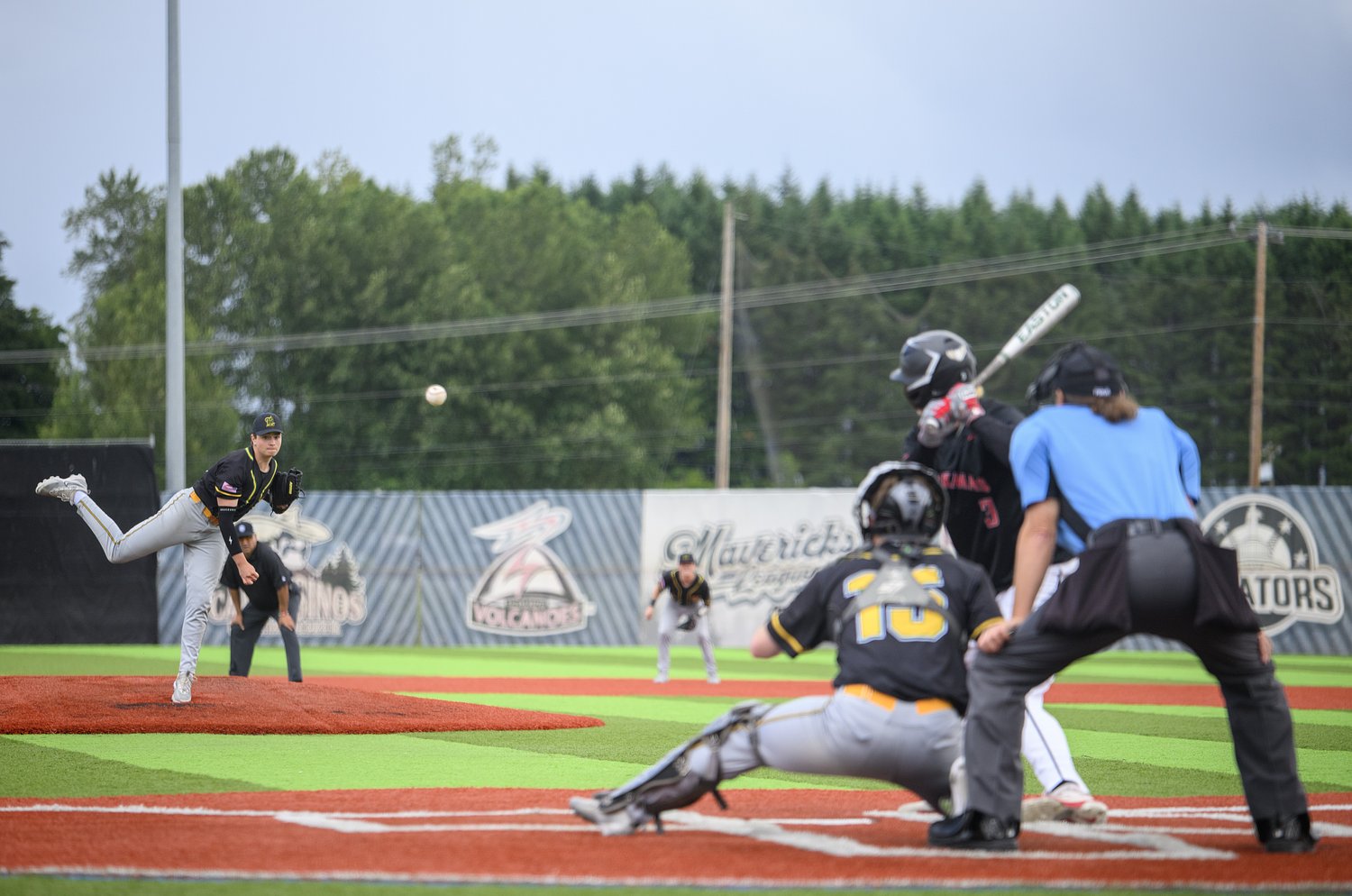 Vote: Who should be the Oregon High School Baseball Player of the Week (6/8/2026)?