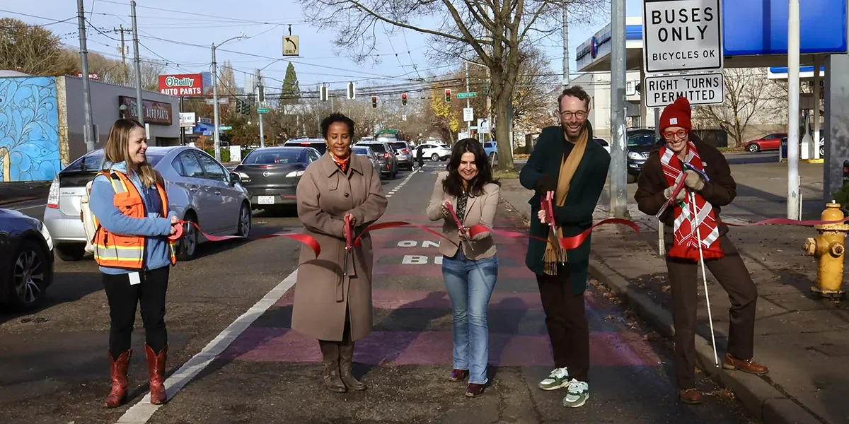 New Rainier Avenue Bus Lane Brings Faster, Safer Commutes
