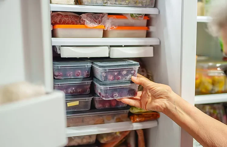 Common Household Plastics Linked To Thousands Of Global Deaths From Heart Disease, Study Finds