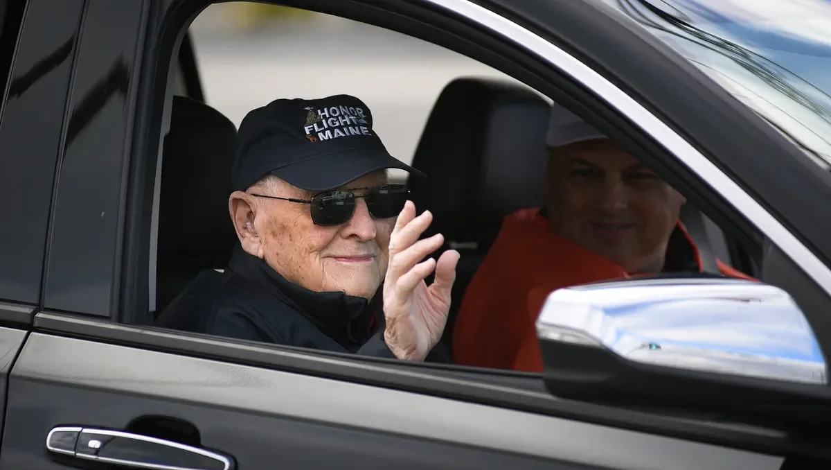 This 101-year-old was the only WWII vet in Bangor’s Veterans Day Parade