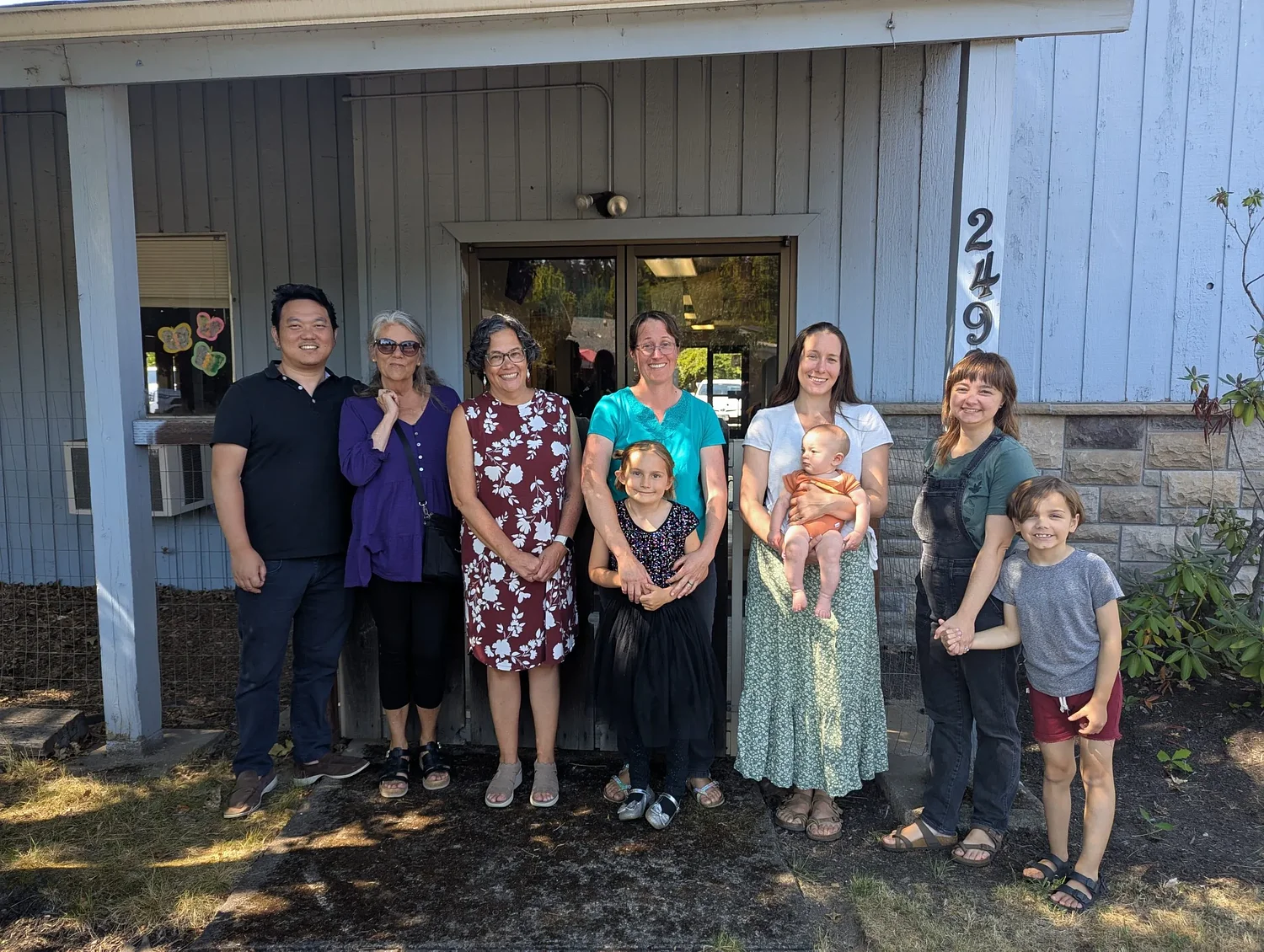 Parents, teachers work to save private Montessori school in south Eugene