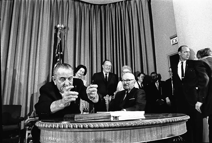 Opinion: In defense of the Johnson Amendment