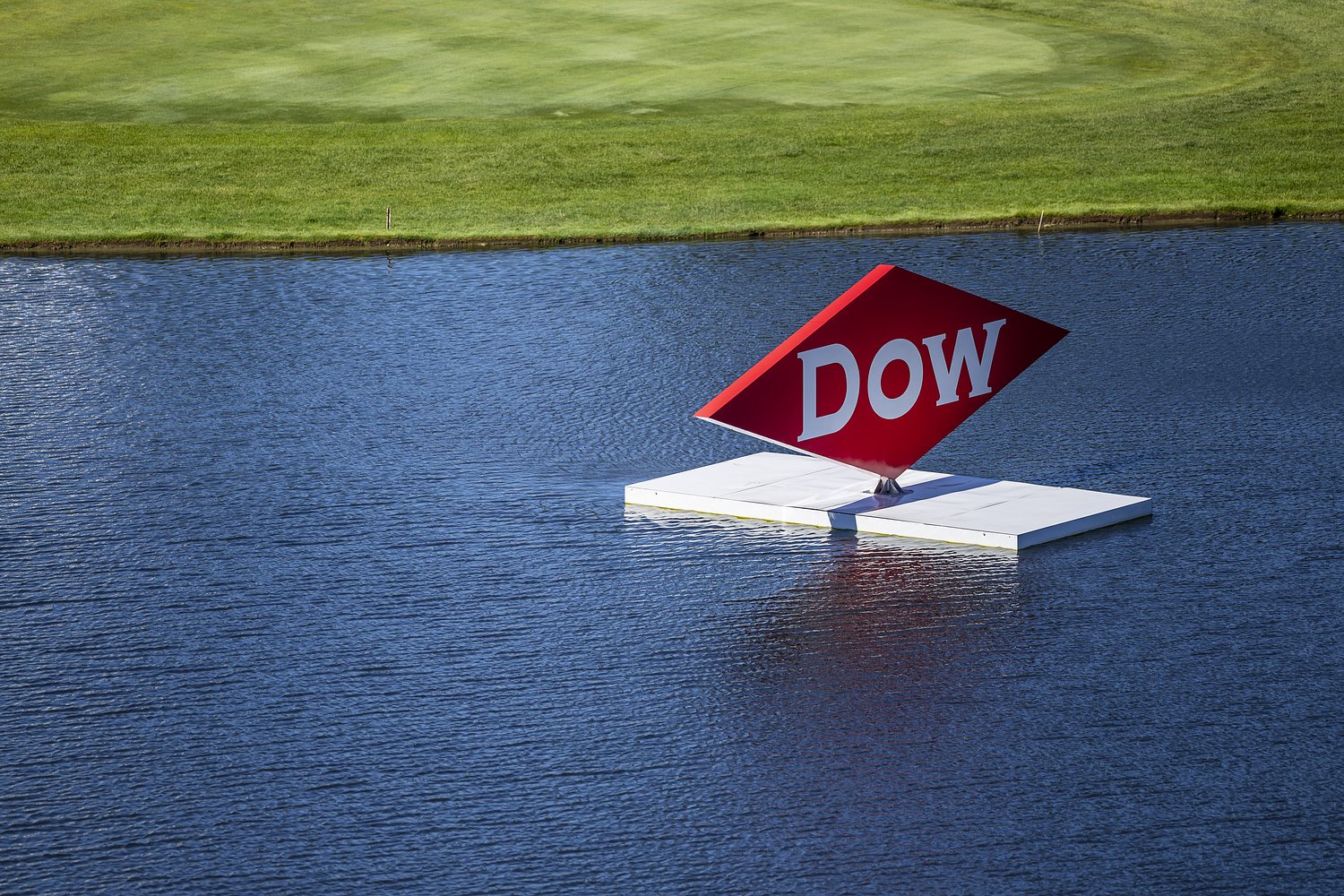 Wind, format slow LPGA golfers in Dow Championship’s third round