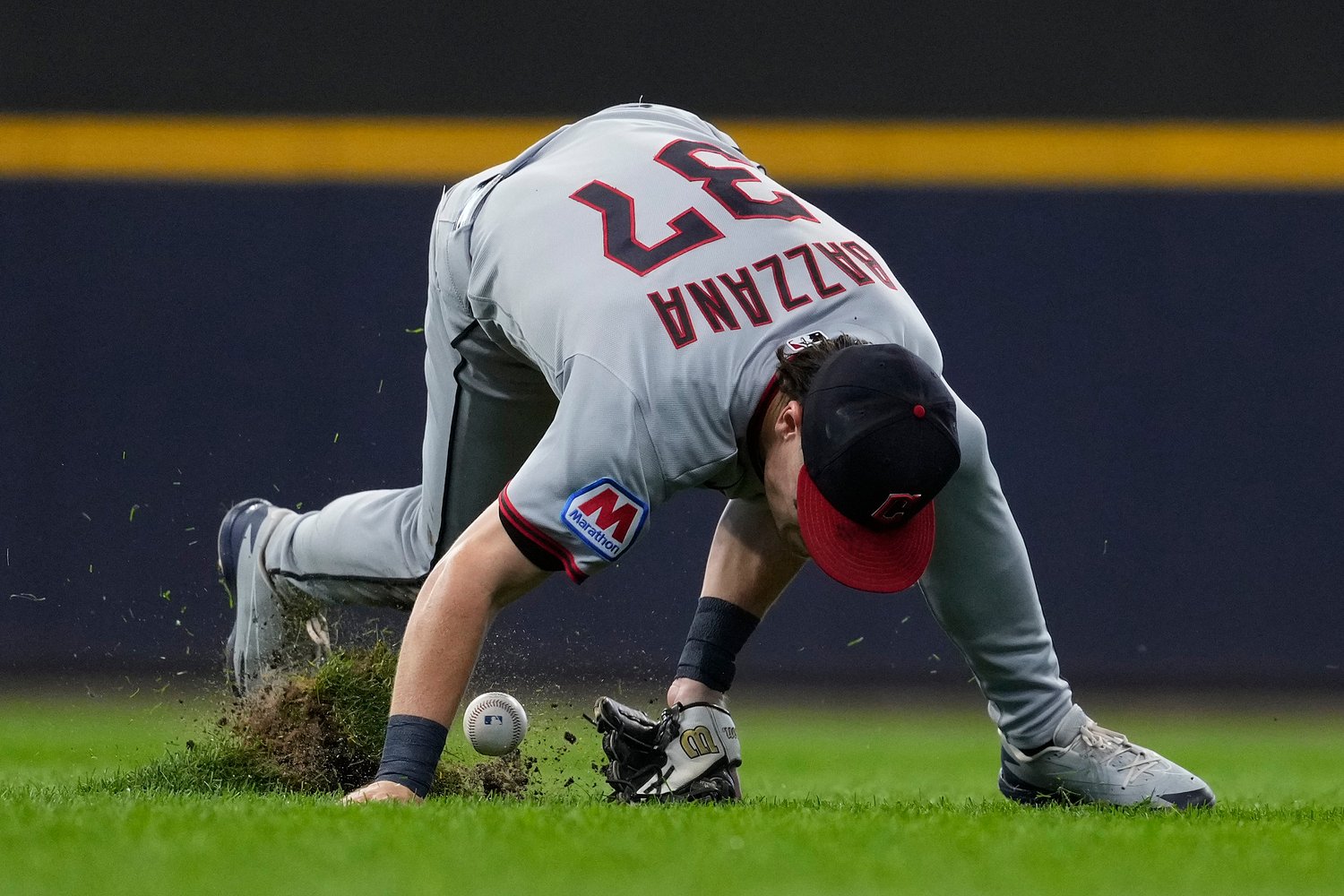Guardians’ offense is a no-show in 2-1 loss to Brewers