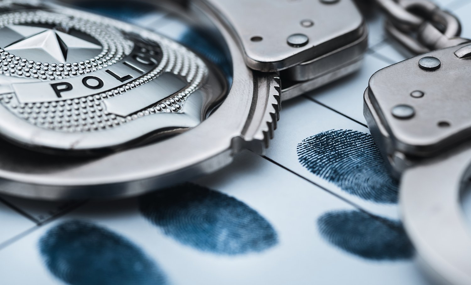 An Upstate NY man and a postal employee allegedly orchestrated a $1 million mail fraud scheme