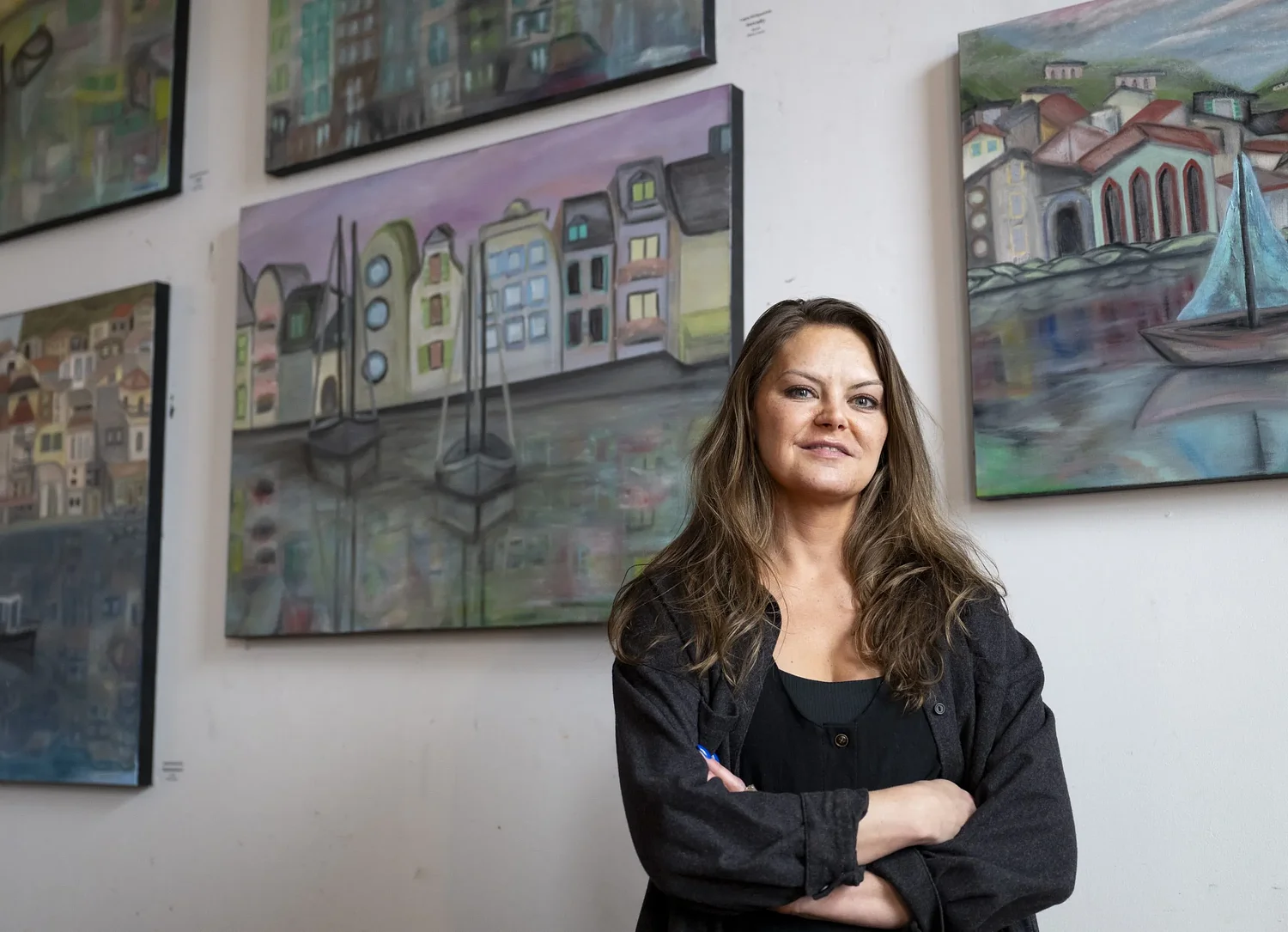 Reflecting on resilience, inner strength and the quiet moments: Artist living with multiple chronic, rare illnesses showcases work at Cooley Dickinson