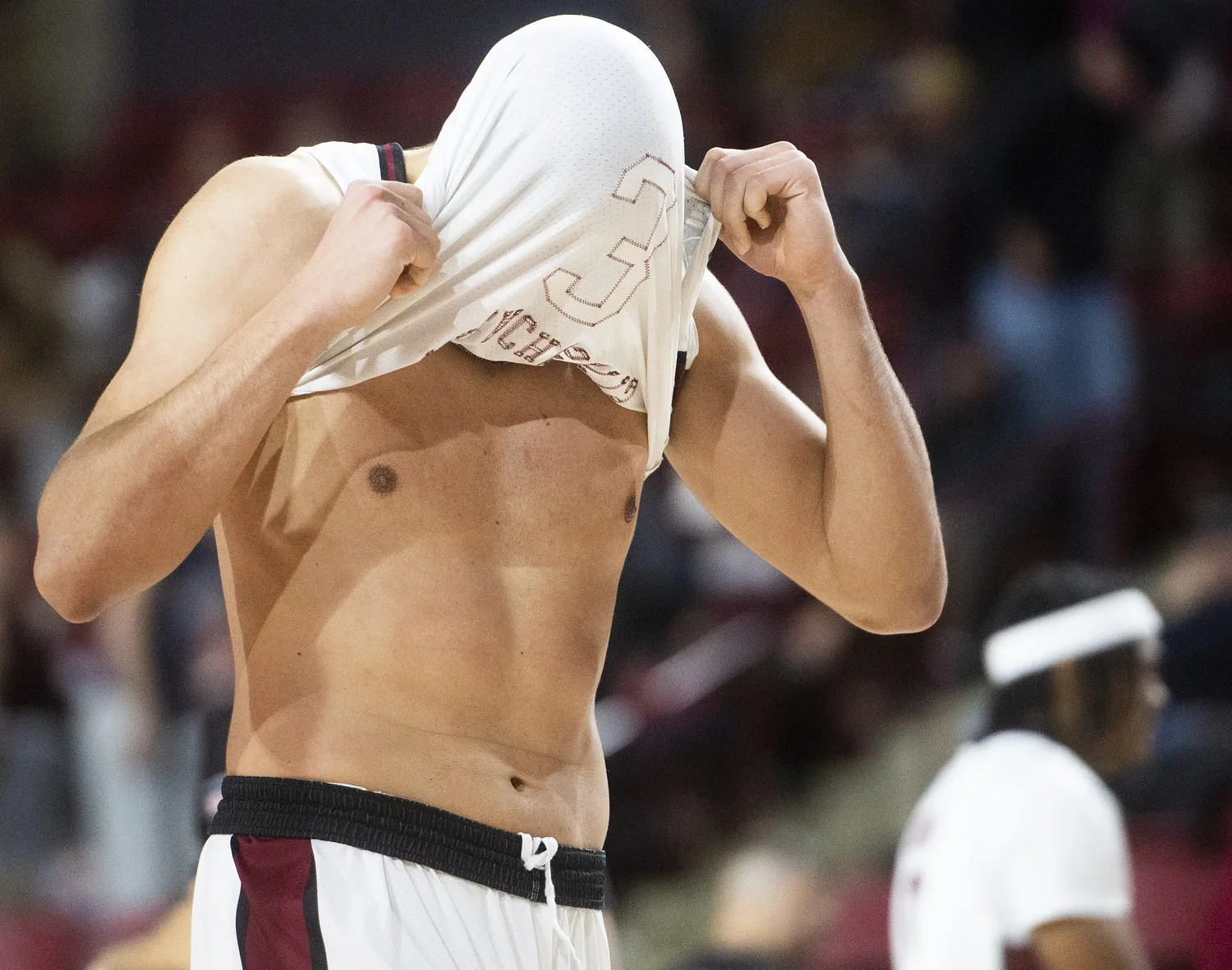 UMass men’s basketball: Minutemen’s late lead slips, Bowling Green rallies for OT win