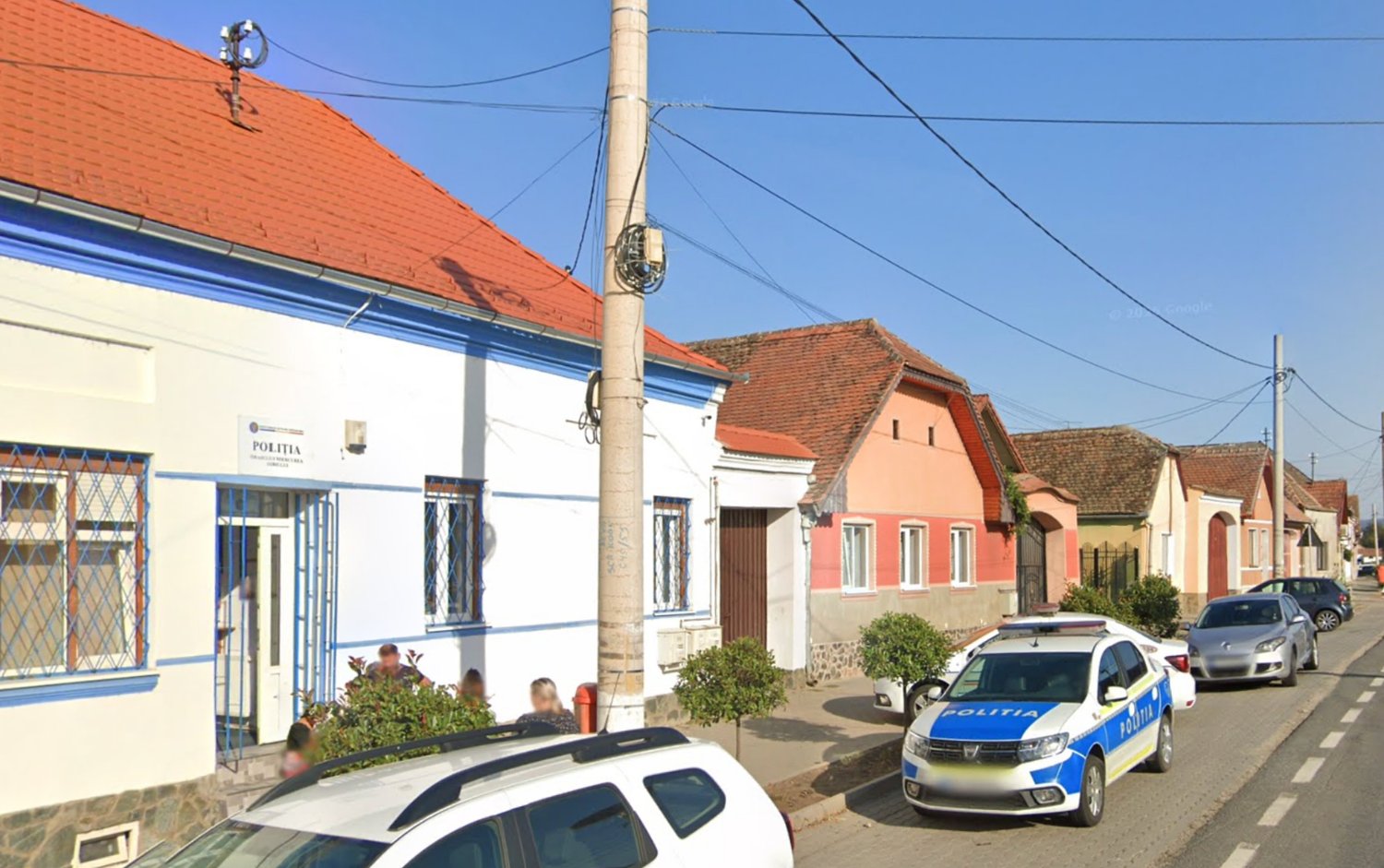 Polițiștii care au bătut copii în școală la Apoldu de Jos, cercetați disciplinar: a fost sesizat și Parchetul