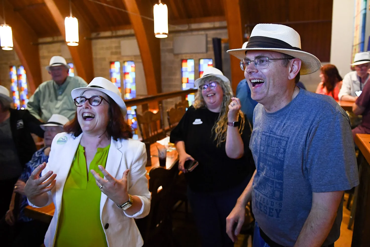 Lane County commissioners results: VanGordon holds lead over Loveall