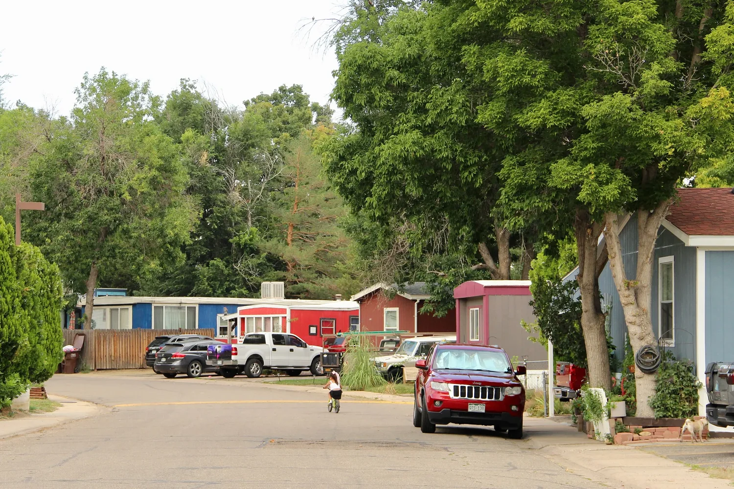 'San Lazaro is not temporary housing': Residents organize to buy their Boulder County mobile home park