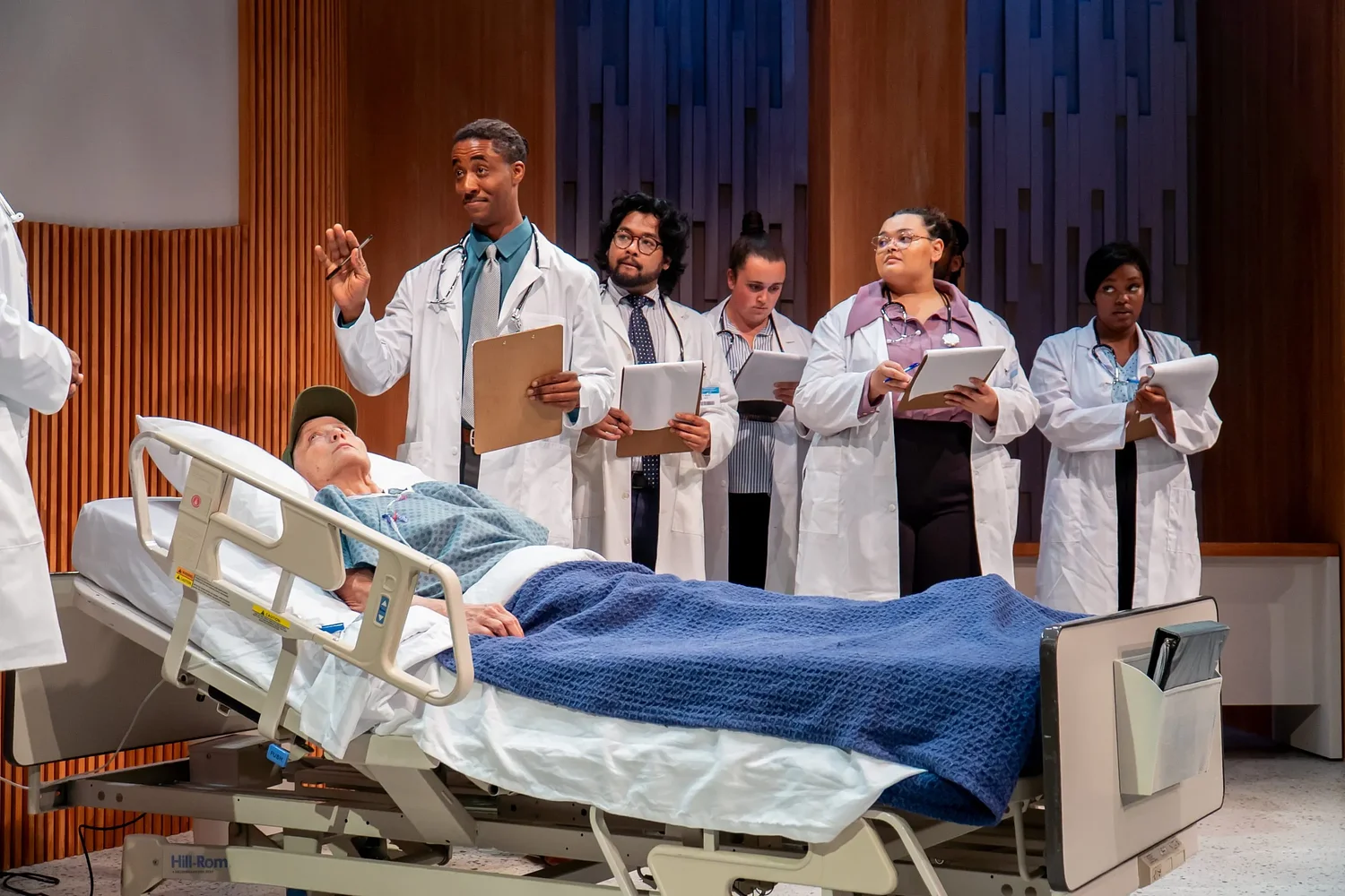 Theatre Review: Carolyn Cooks' powerful performance anchors Actor's Express production of 'Wit'