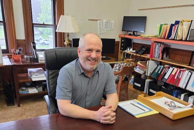 Joshua Tiffany named new library director in Jaffrey