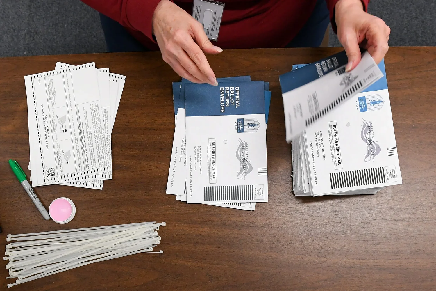 Deadline nears for voter registration ahead of May 19 primary