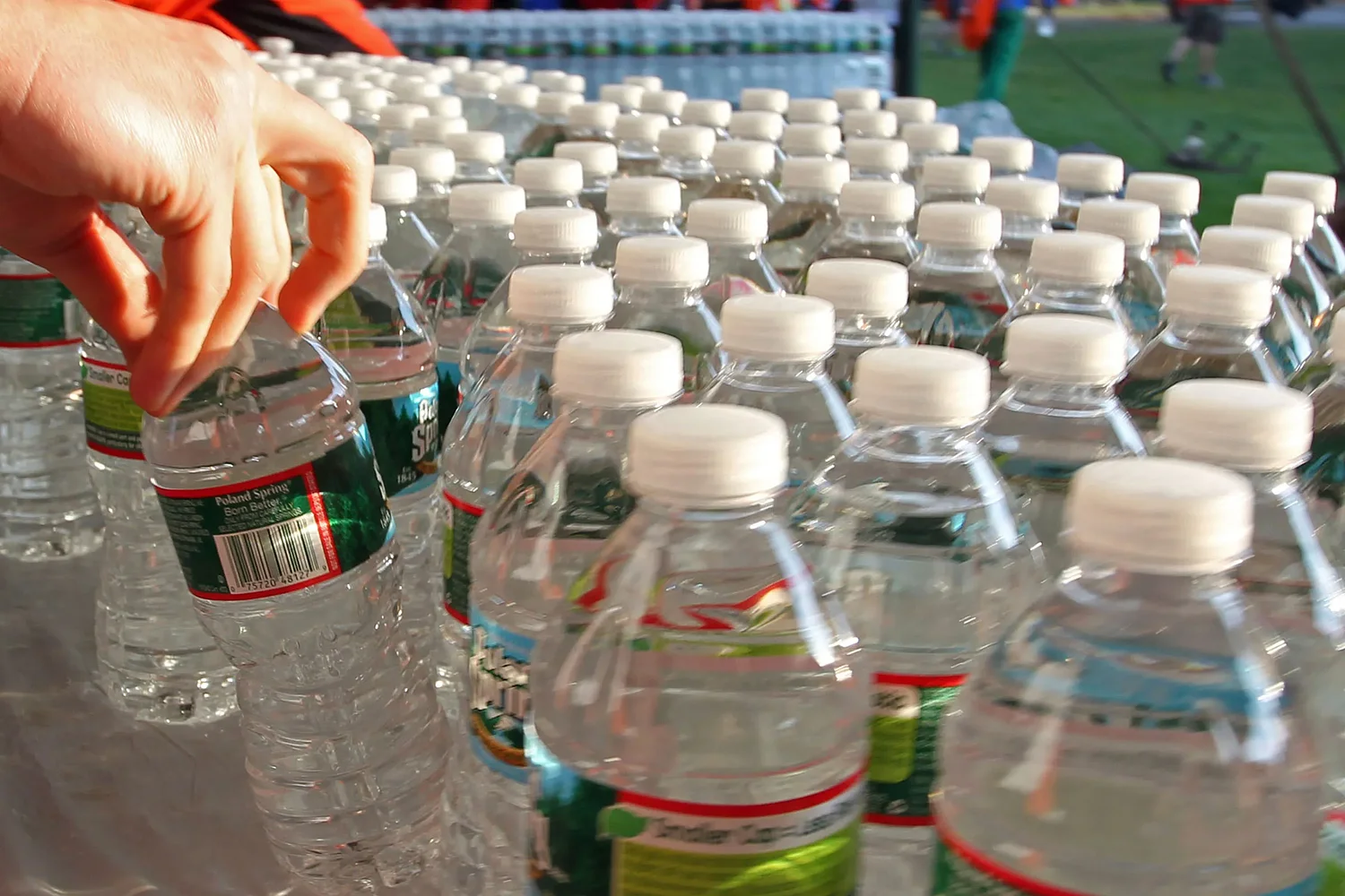 Legislation aims to keep New Hampshire water out of plastic bottles