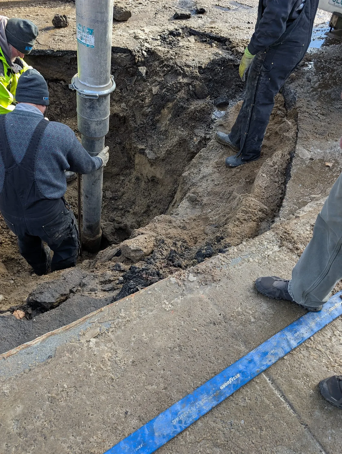 Peterborough water main break disrupts access for businesses, closes road