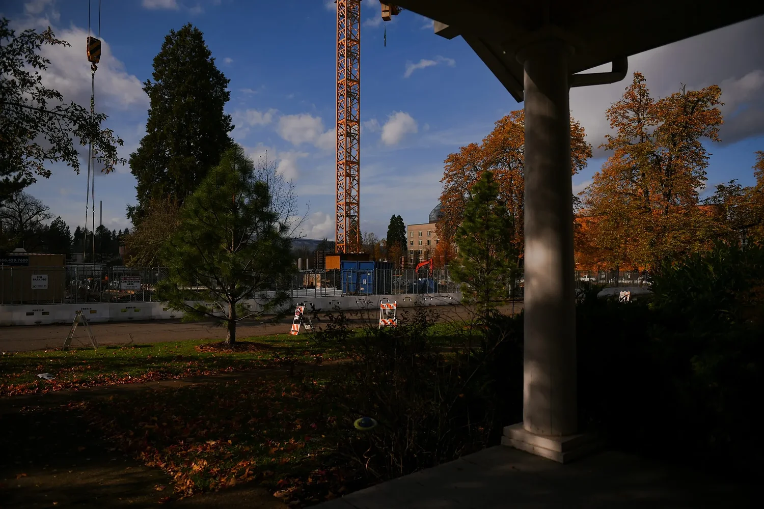 Neighbors push back as UO seeks taller buildings in dorm development