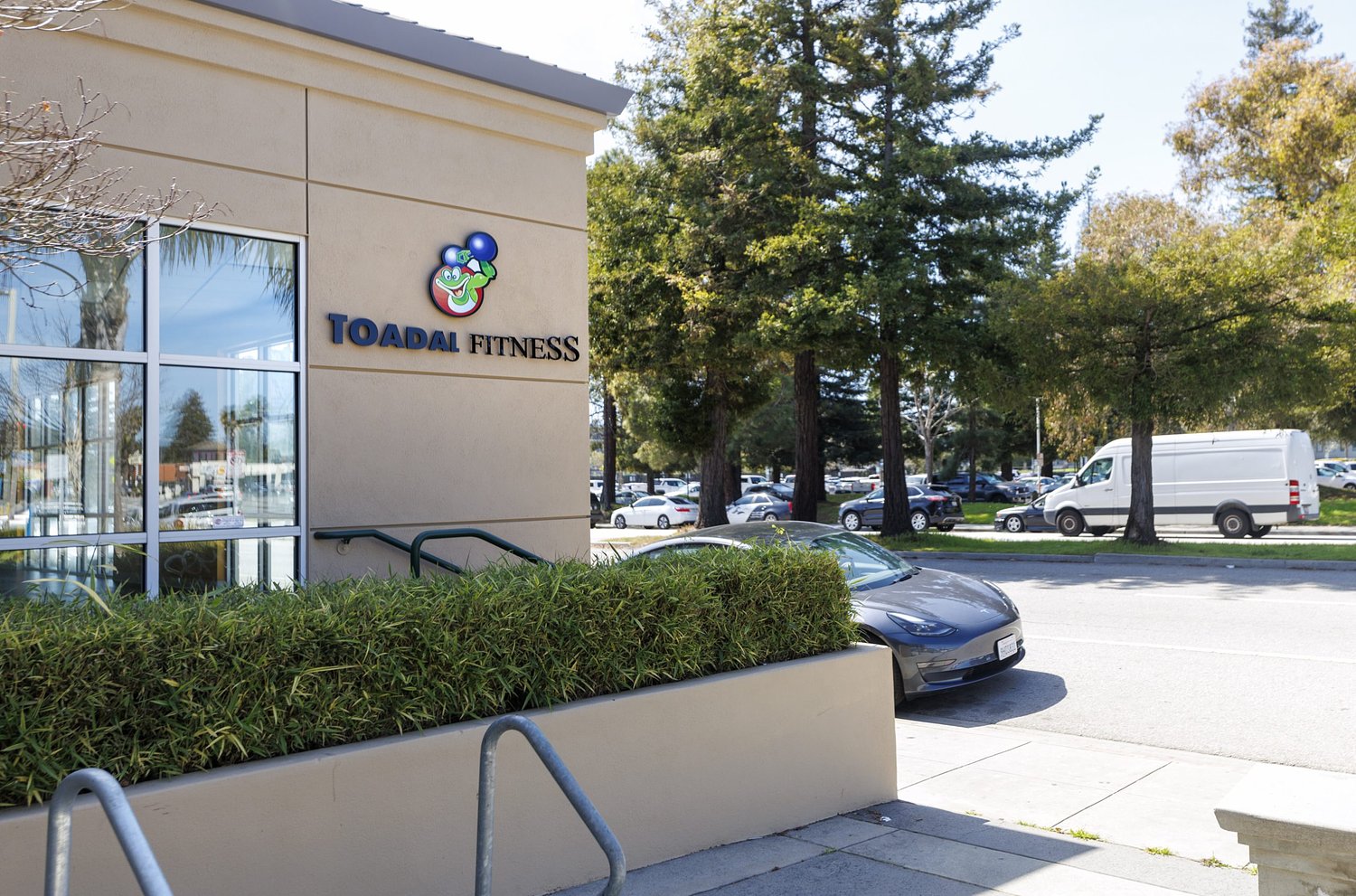 This week in Santa Cruz County business: New Toadal Fitness opens downtown as Lincoln Ave. location shutters; uncertain times for day laborers