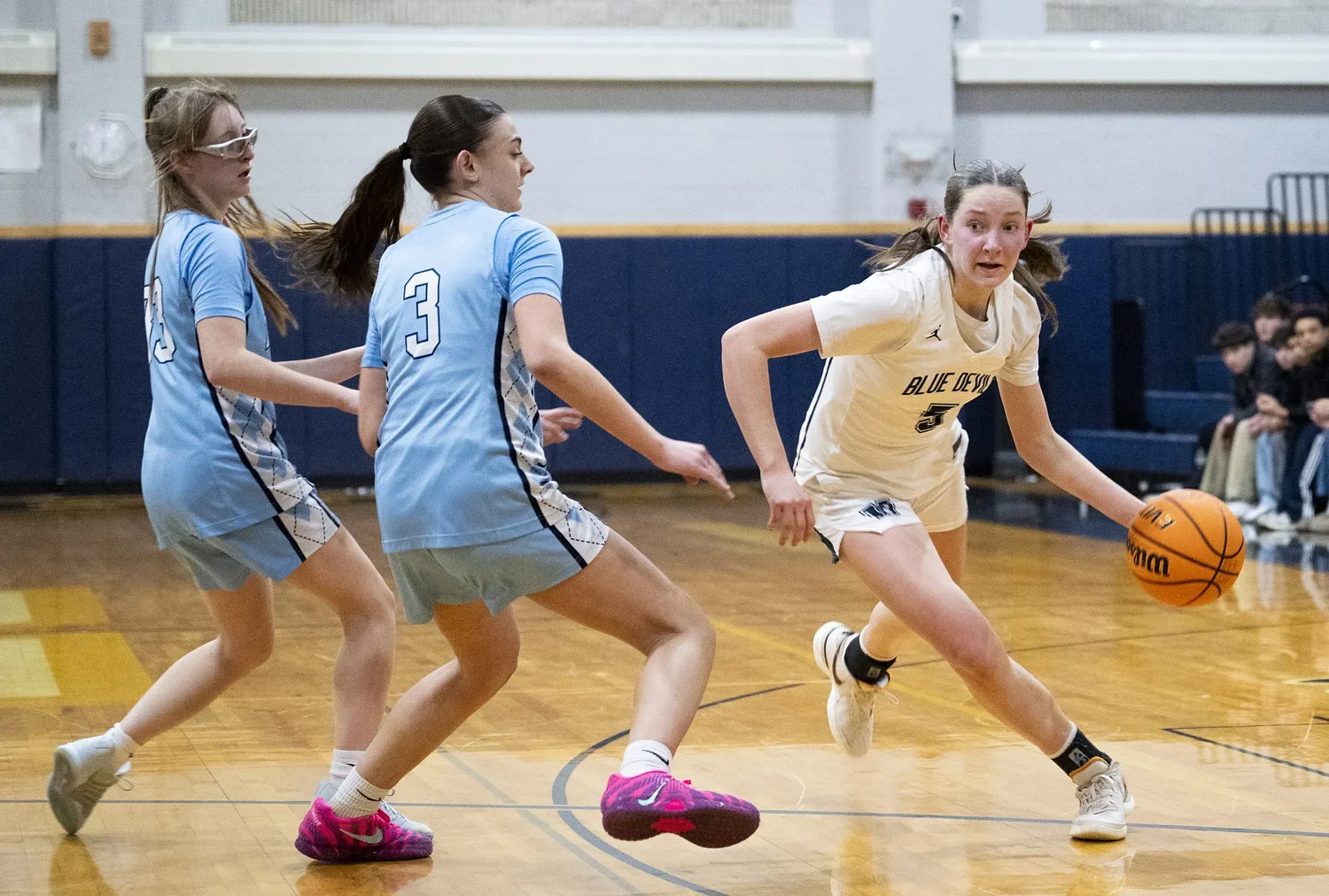 MIAA basketball: Northampton girls dismantles Dracut, 69-33, advance to D2 Round of 16