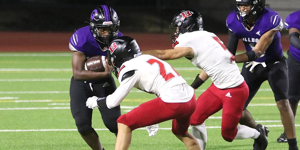 Ballard Opens 2025 Season With 41–7 Victory Over Garfield