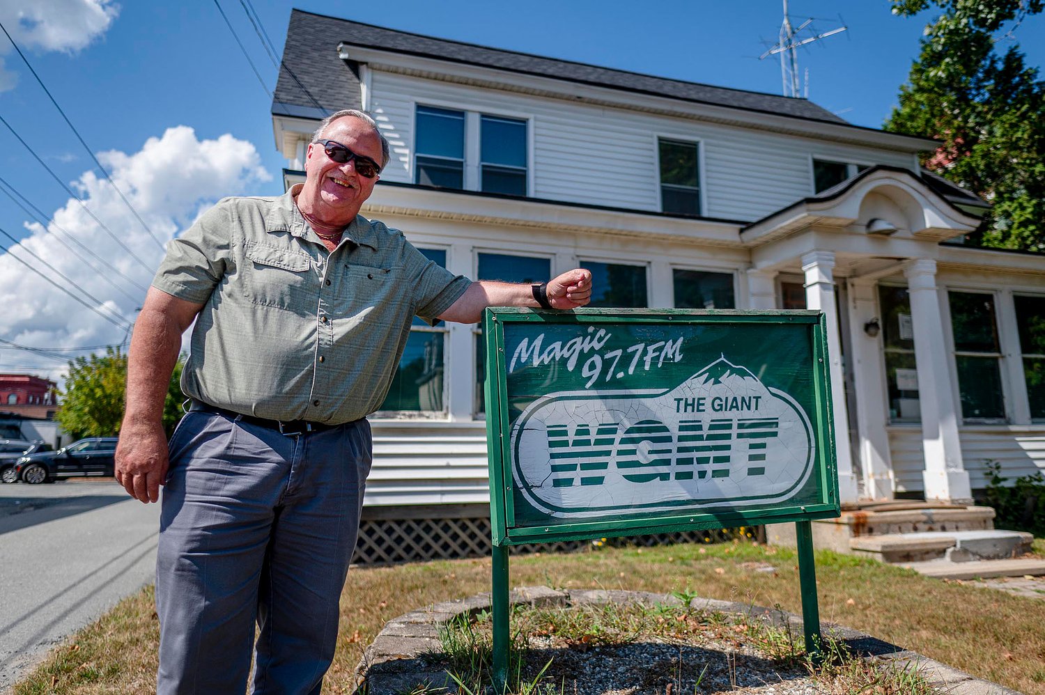 A Republican state senator bought a group of Vermont radio stations. Now, they play Fox News.