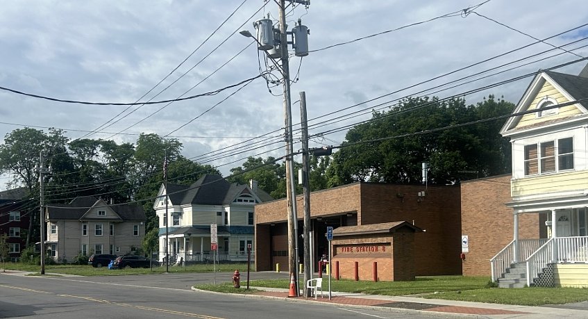 2 people wounded by gunshots on South Side of Syracuse