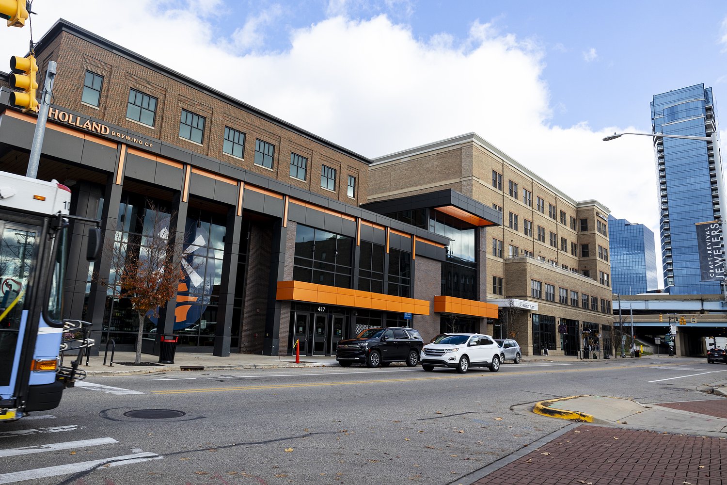 New Holland gets 50% base rent cut at Grand Rapids taproom amid financial struggles