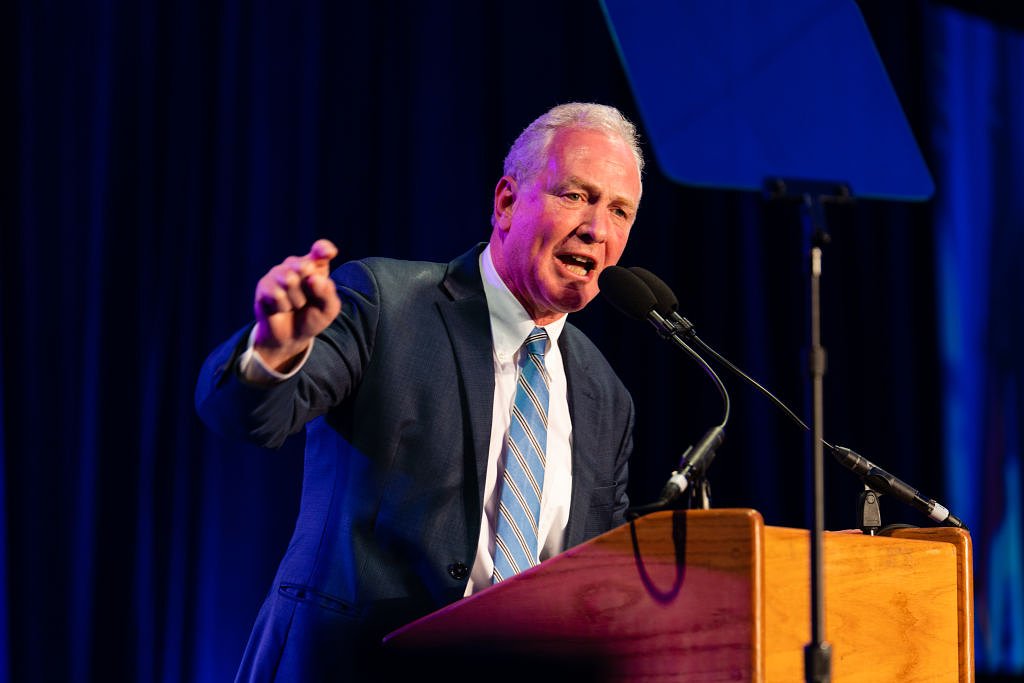 Chris Van Hollen calls AIPAC anti-American in J Street address