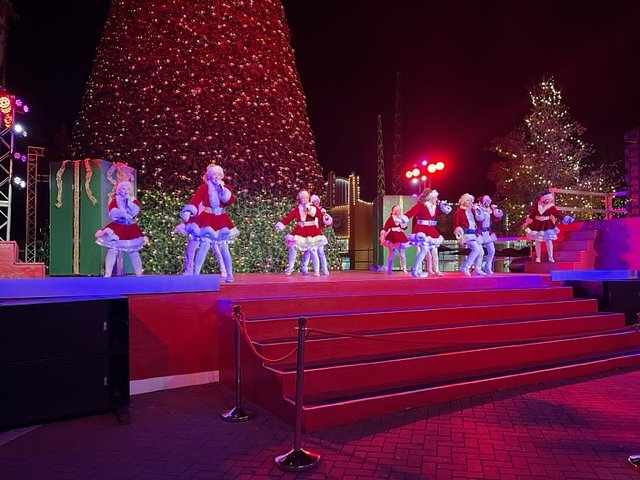 15 ways to celebrate the holidays in Charlotte