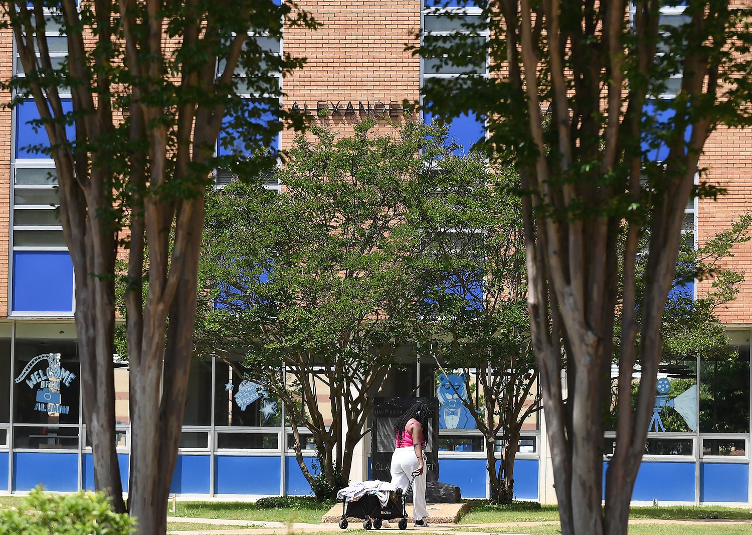 Updated: Jackson State dorm reopens after power outage displaces 500 students