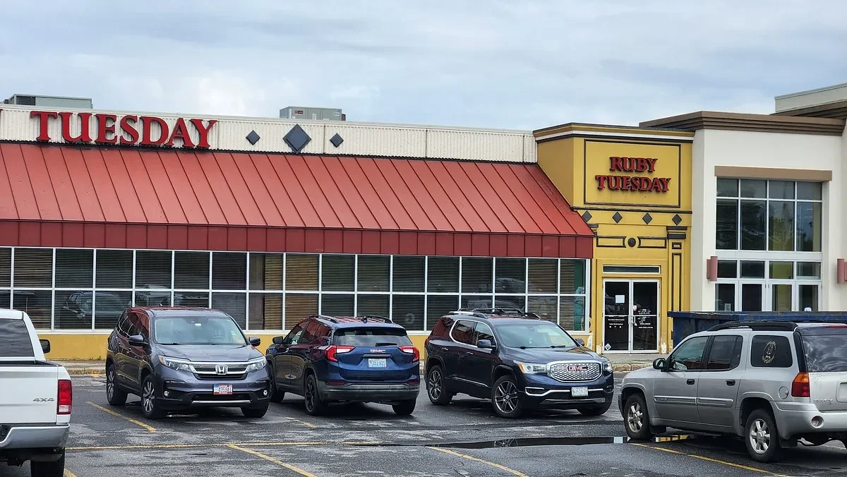 Ruby Tuesday in Brewer is officially closed