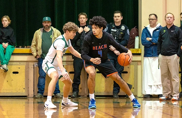 Rainier Beach Remains Unbeaten With 92-48 Victory Over Blanchet