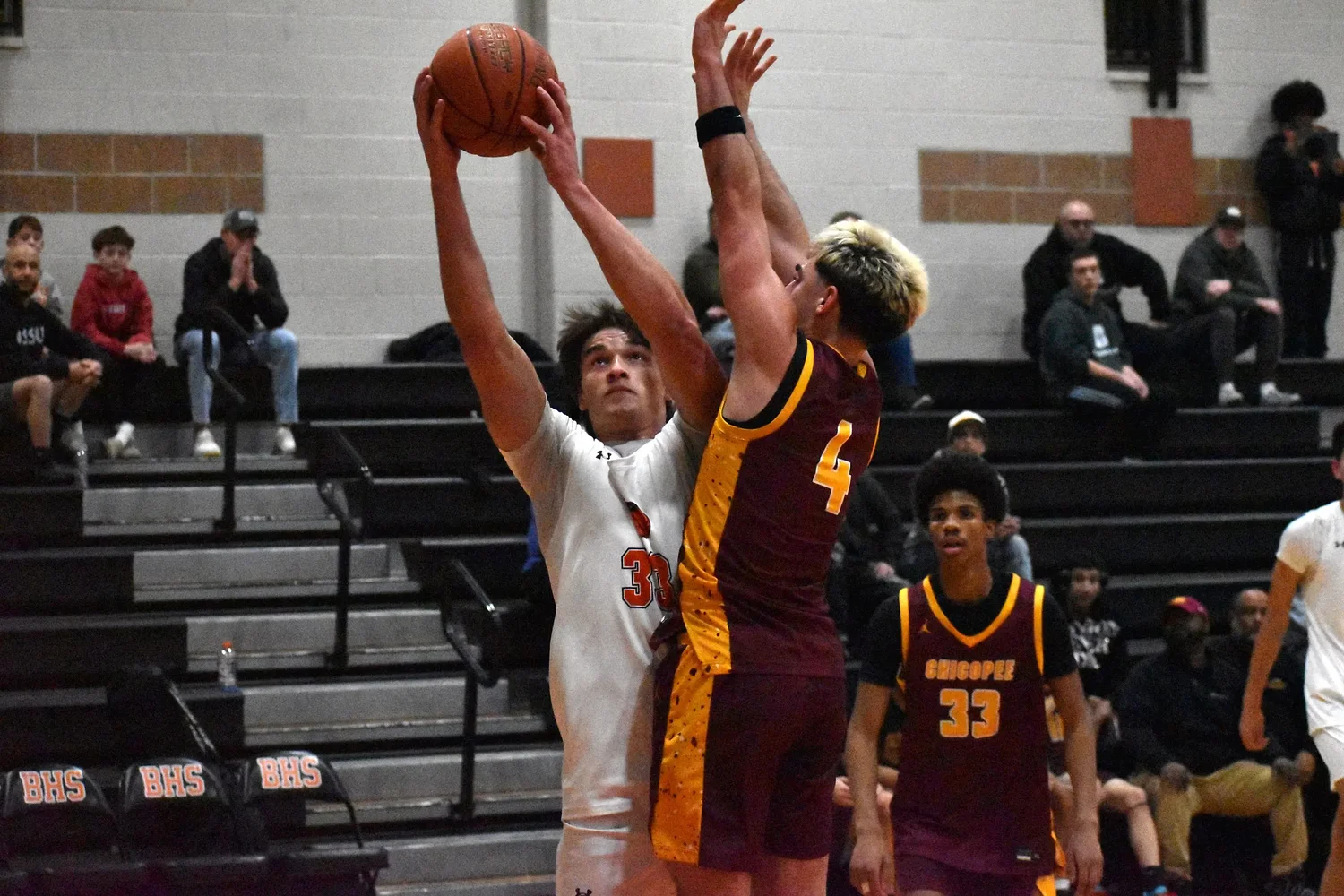 Boys basketball: Chicopee overpowers Belchertown in a Suburban South mid-week meeting